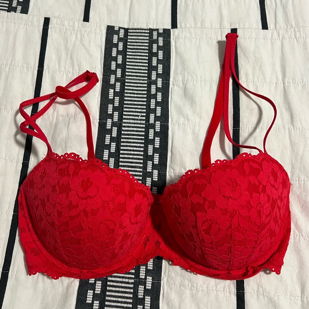 Victoria’s Secret Pink Bra 34D